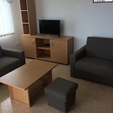 Aldomar Apartment *
